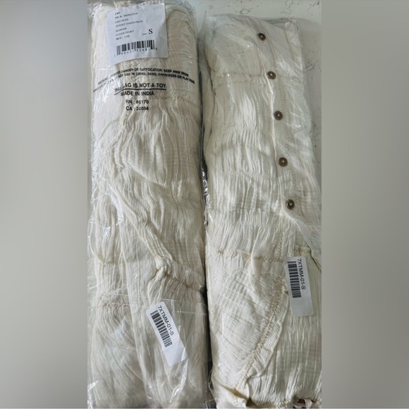 🎉LAST CHANCE🎉Free People - Vivi Mini Dress in Soft cotton (Ivory) - Picture 6 of 10